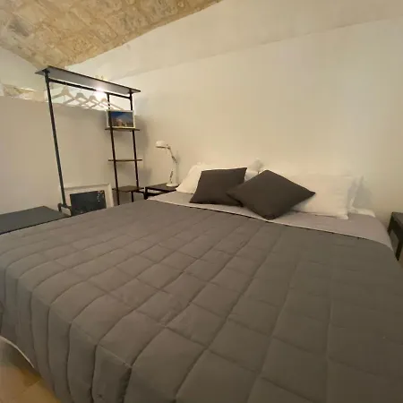 Guest house Landlord 31- Old Town