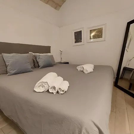 Guest house Landlord 31- Old Town